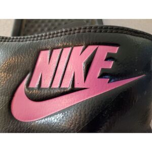 Nike‎ Womens Shoes Sz 10 Benassi Slides JDI Black Pink Swoosh Sandals Slip Ons